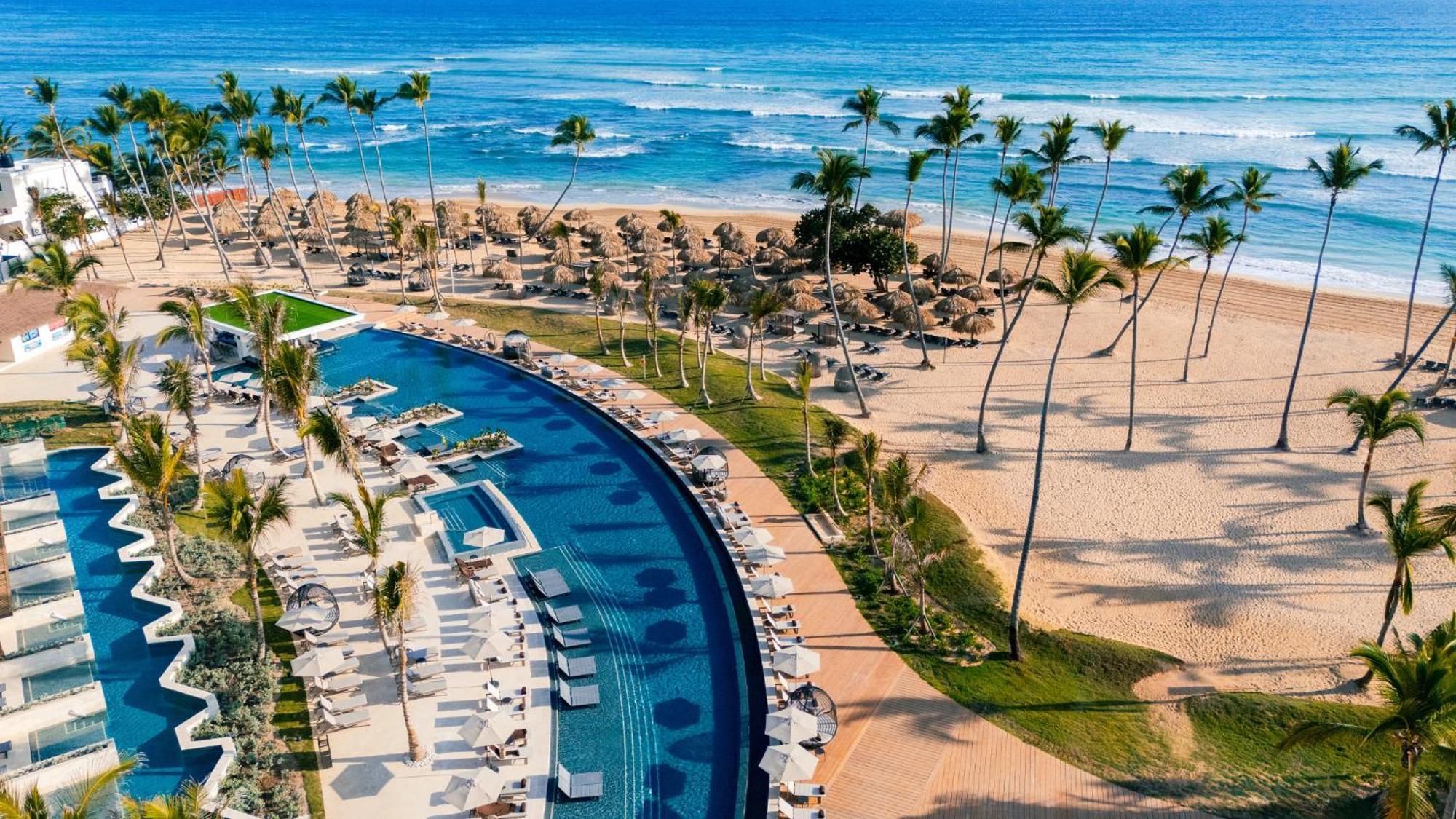 Preferred Club Jr. Suite Tropical View Double